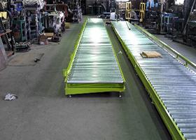 ローラーコンベア